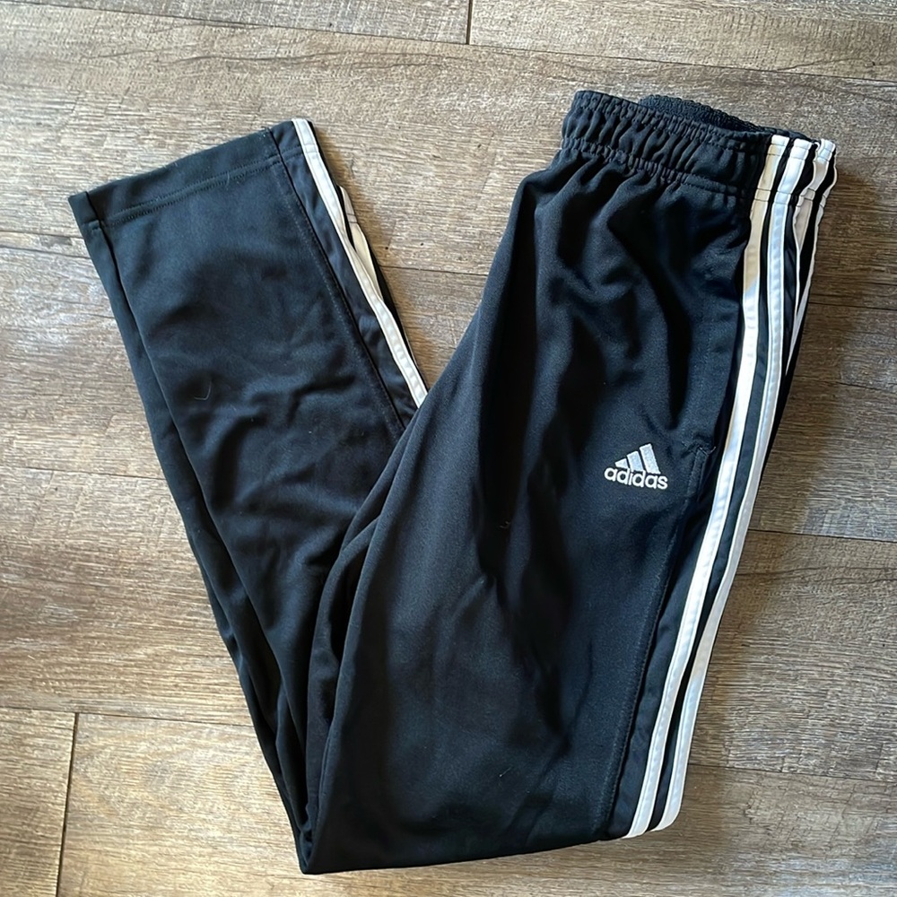 Adidas sweatpants